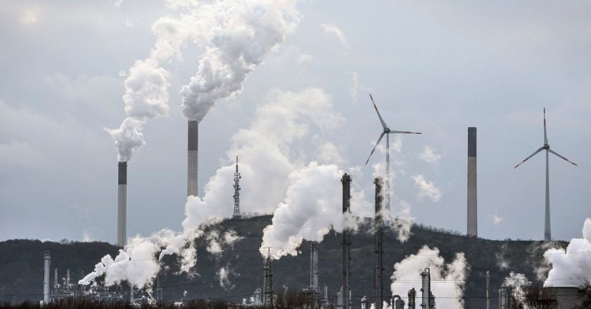 AB'de fosil yakıt enerjisi üretimi rekor düşük seviyeye düştü
