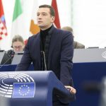 Bardella, Orban'ın Avrupa Parlamentosu'ndaki yeni ittifakı olan “Avrupa Yurtseverleri” ittifakının başkanı seçildi.