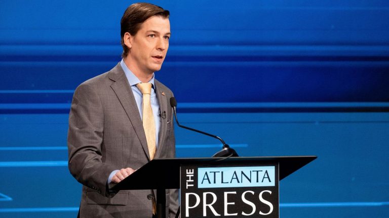 ABD'de Harris ile Trump arasındaki başkanlık yarışı kızışırken diğer adaylar statükoyu bozabilir