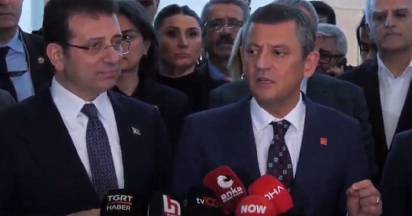Özgür Özel’den “Adayımız hazır” açıklamasına ilişkin açıklama: “Adaylık, bir kişinin veya kurumun karar vereceği bir durum değildir” – Son Dakika Siyaset Haberleri