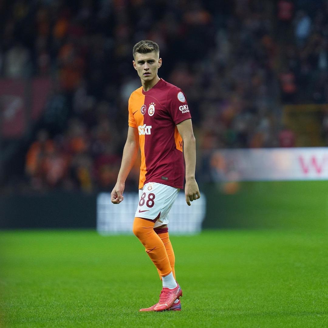 Trabzonspor Galatasaray'dan hareket ediyor! Faceh Tekke istedi, genç oyuncu OK 2 dedi