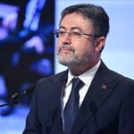 Bakan Yumakli: 38 ildeki hayvan pazarları yeniden açıldı