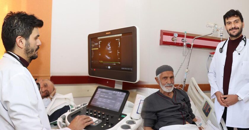 Çok nadir olay! 'Nefes alamıyorum' dedi ve acile gitti: Kalbinden 1 litre sıvı çekildi