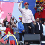 Maduro: “Barış arzuluyoruz” ve bağlılık taahhüdünde bulundu