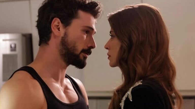 Deniz Can Aktaş ve Devrim Özkan el ele yakalandı